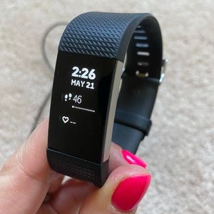 Fitbit Charge 2 w/charger & extra watch band
